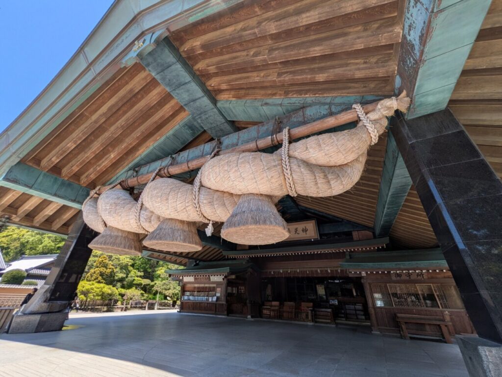 出雲大社 神楽殿 大注連縄