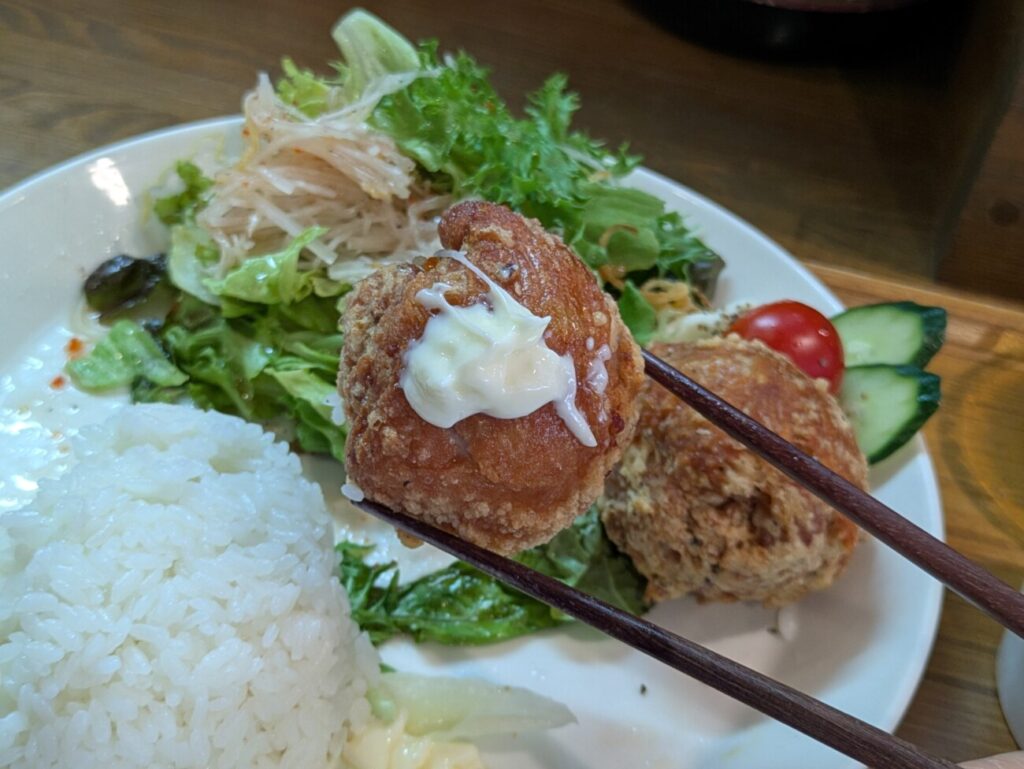 くじら軒　ランチ　カフェ　居酒屋　松江市宍道町
