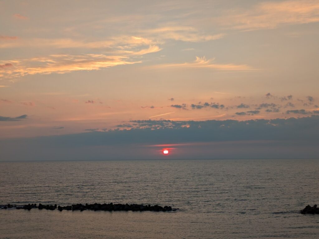 キララ多伎の夕日スポット
