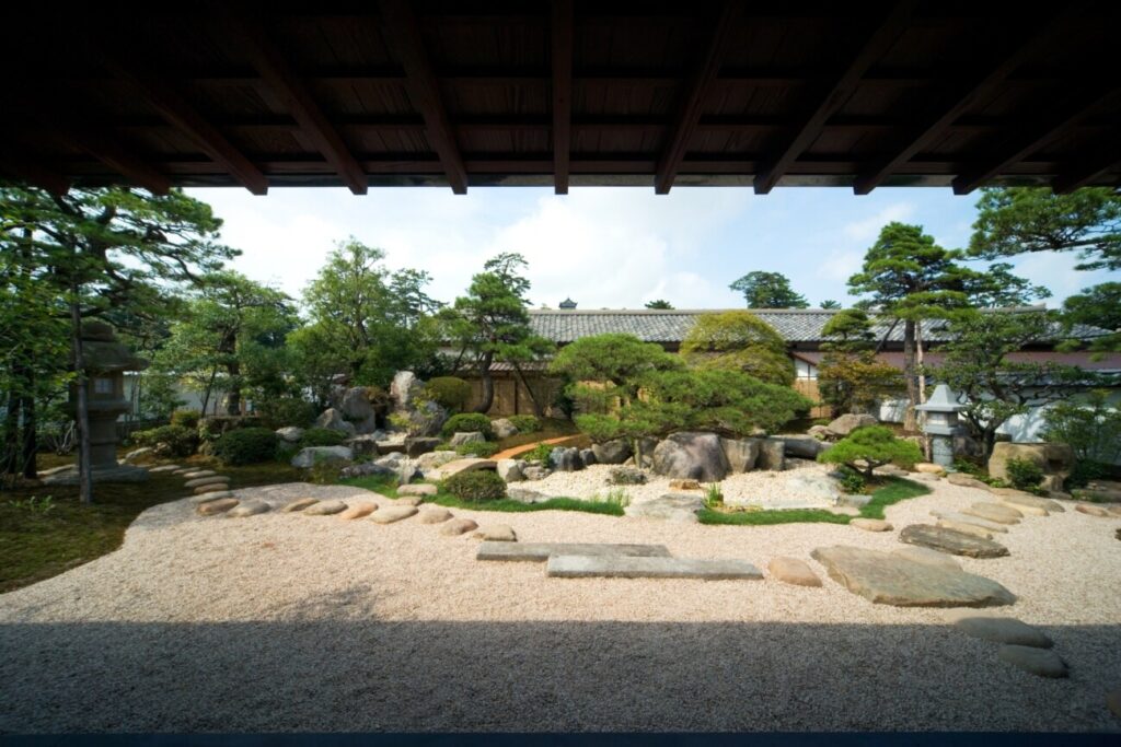 松江歴史館　庭園