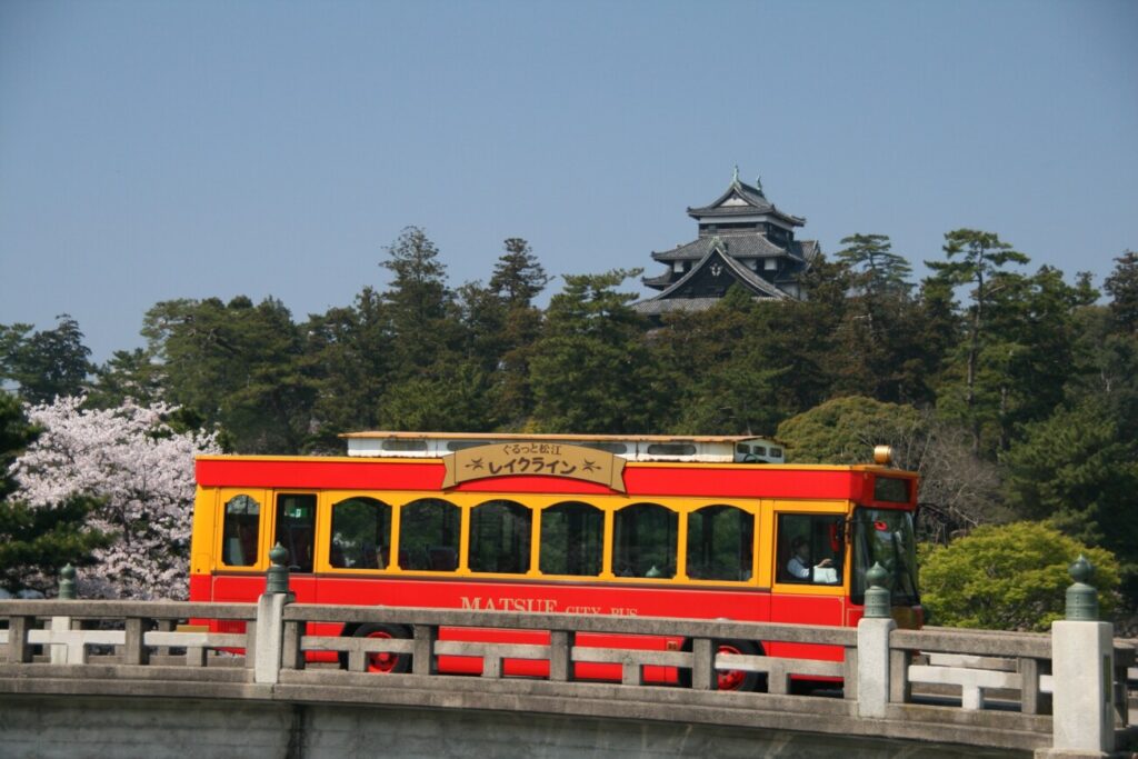 松江レイクラインバス 松江城