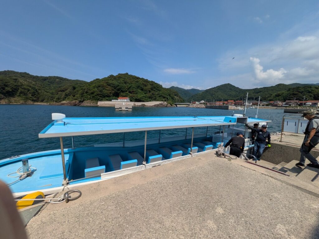 加賀の潜戸 遊覧船