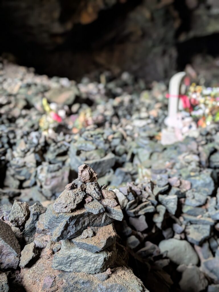 加賀の潜戸 賽の河原