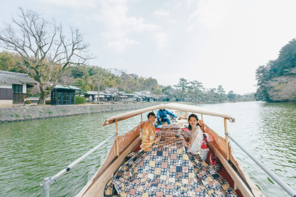 こたつ船 堀川遊覧船