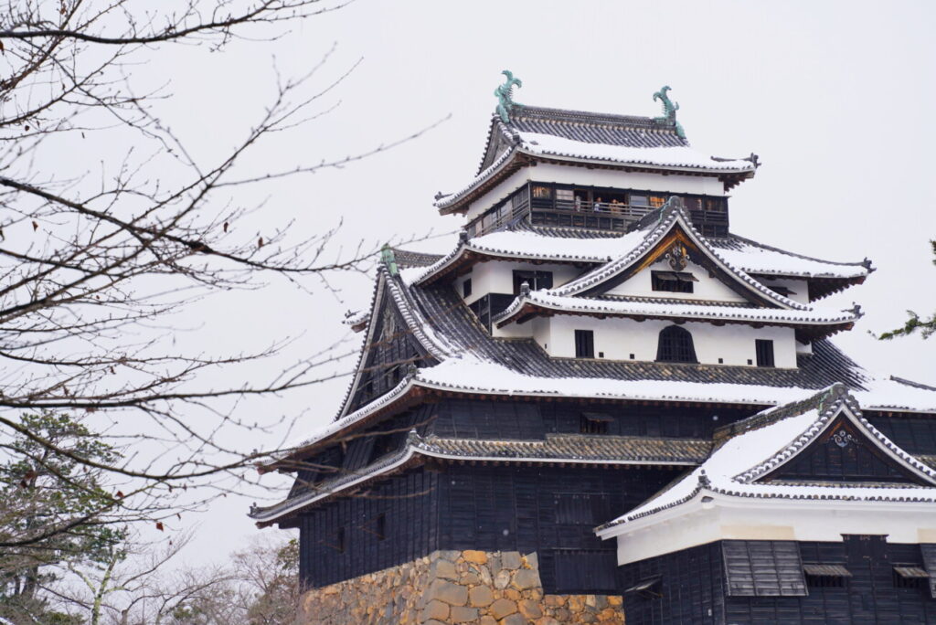 松江城　雪　冬