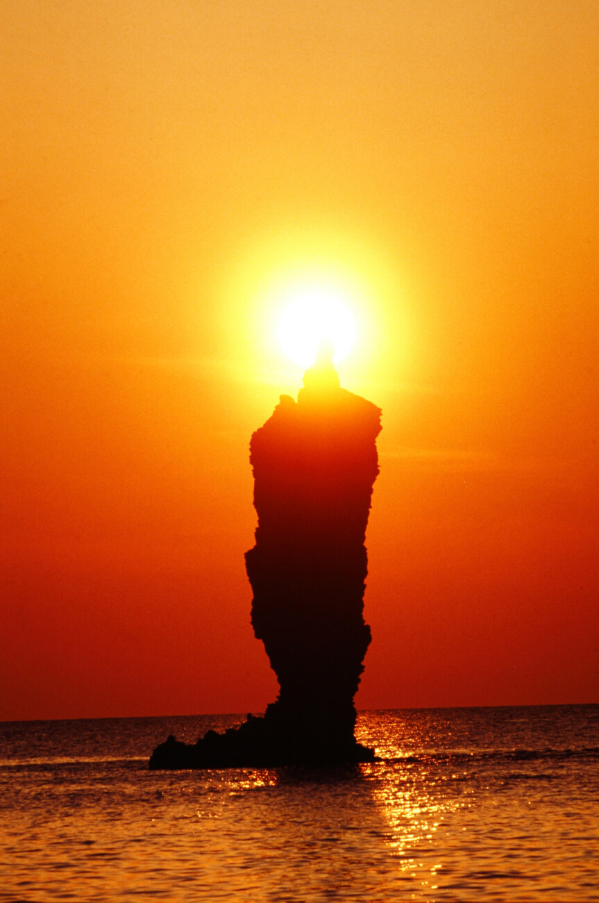 ローソク島 隠岐島