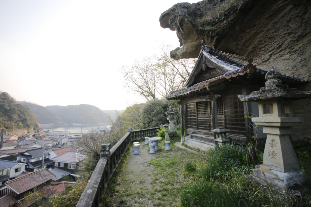 温泉津温泉 龍御前神社