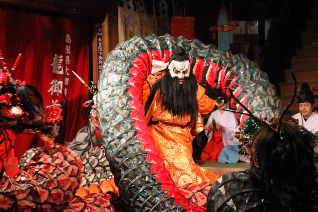 温泉津温泉 龍御前神社 石見神楽