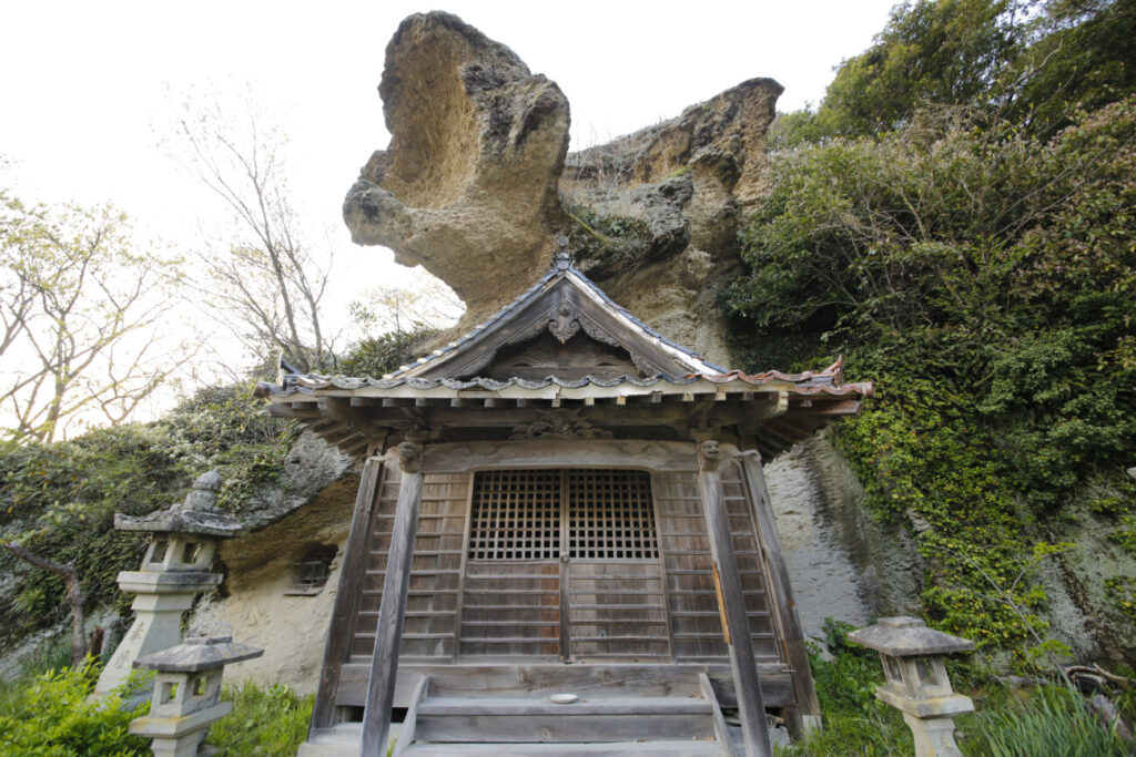 温泉津温泉 龍御前神社